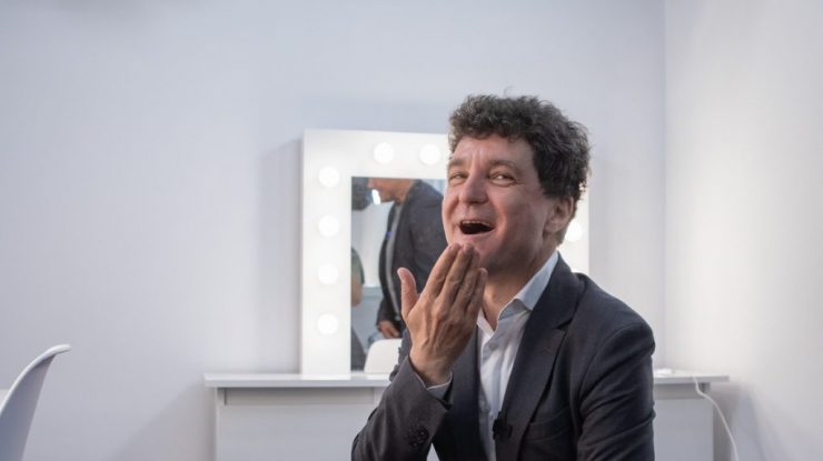 De ce să fi mers Nicușor la Davos? Nu cunoaște pe nimeni