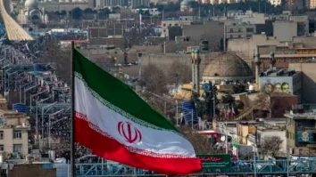 Iranul avertizează că va riposta împotriva oricăror atacuri ale SUA. Trump e gata să intervină militar în sprijinul iranienilor, care încearcă să răstoarne regimul prin proteste violente