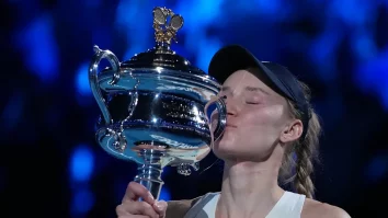 Elena Ribakina a câștigat primul titlu său Australian Open după finala cu Arina Sabalenka