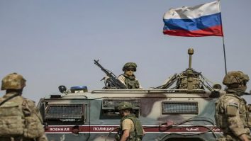 Rusia a început retragerea forțelor militare din Siria spre coasta Mediteranei, pe măsură ce forțele Guvernului Al-Sharaa avansează