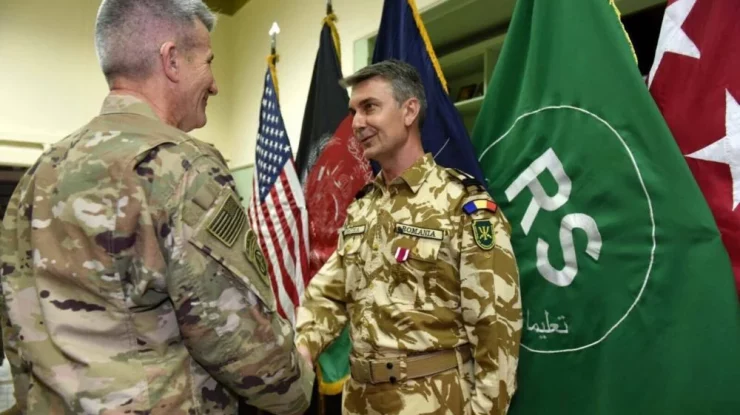 Nicușor Dan îl numește pe Generalul Sorin Cîrstea în funcția de consilier prezidențial pe Apărare și secretar în CSAT. Cine este Cîrstea și în ce misiuni a participat