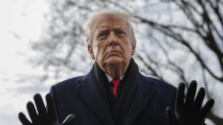 Trump analizează toate opțiunile militare pentru a distruge „rapid” Iranul, după ce regimul iranian a respins negocierile cu SUA privind programul nuclear