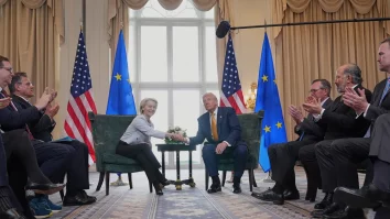 UE suspendă pe termen „nedefinit” acordul comercial cu SUA, ca răspuns la amenințările lui Trump de a prelua Groenlanda și de a impune noi tarife