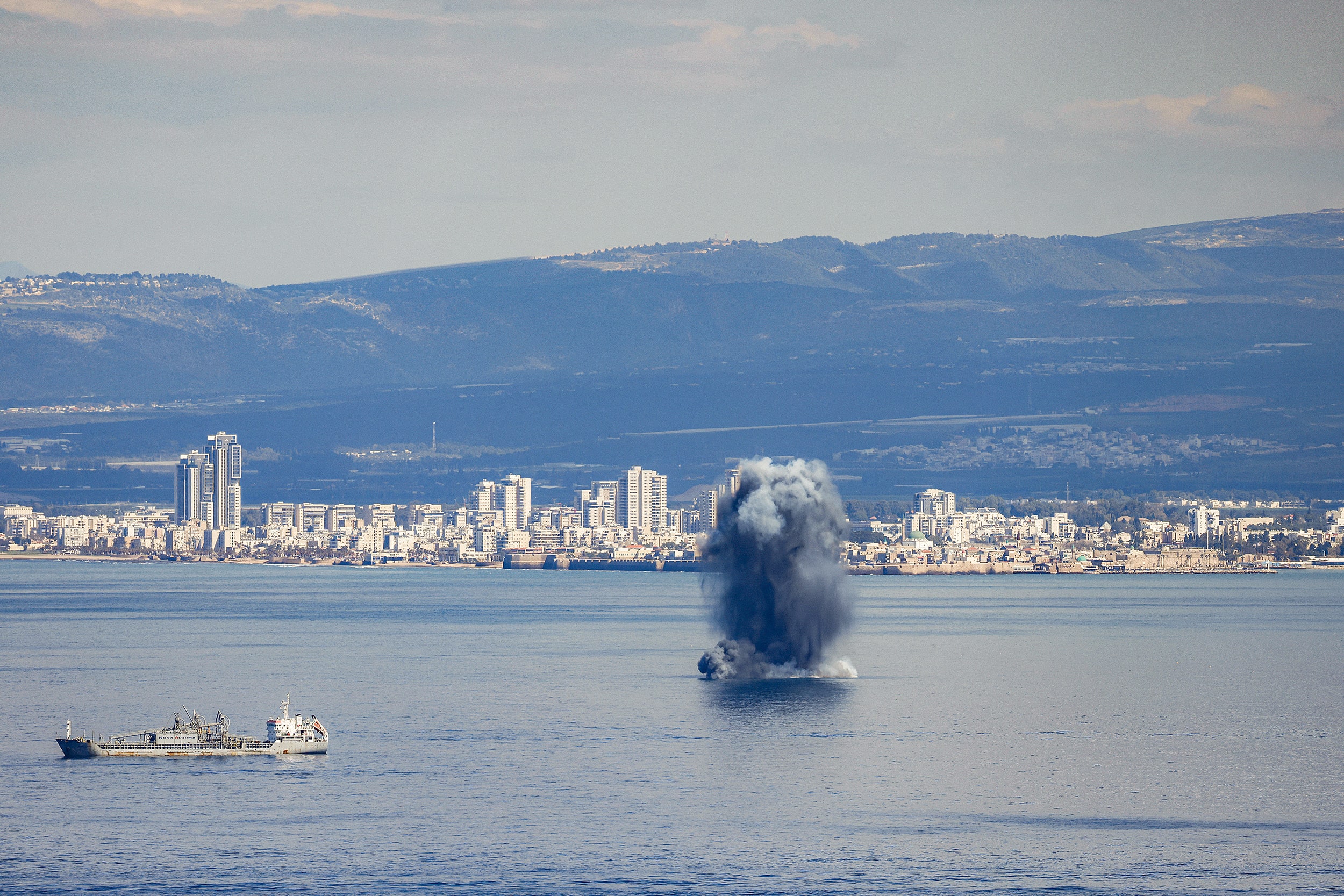 Reacții globale la atacurile SUA–Israel asupra Iranului: statele arabe solicită încetarea imediată a acțiunilor militare / Moscova condamnă atacurile / Reza Pahlavi cere mobilizarea populației împotriva Republicii Islamice