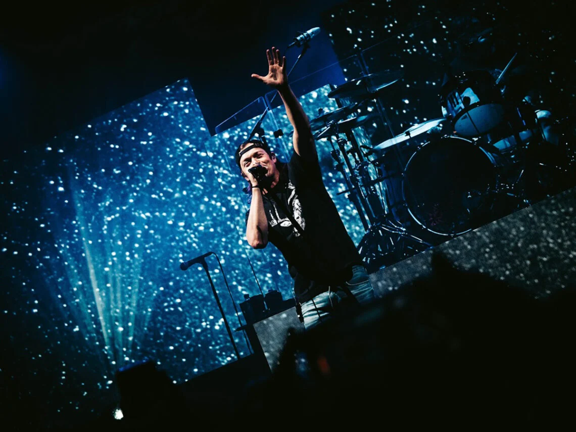 Brad Arnold, solistul legendarei trupe „3 Doors Down”, a murit la vârsta de 47 de ani: „Va fi profund regretat și veșnic amintit”