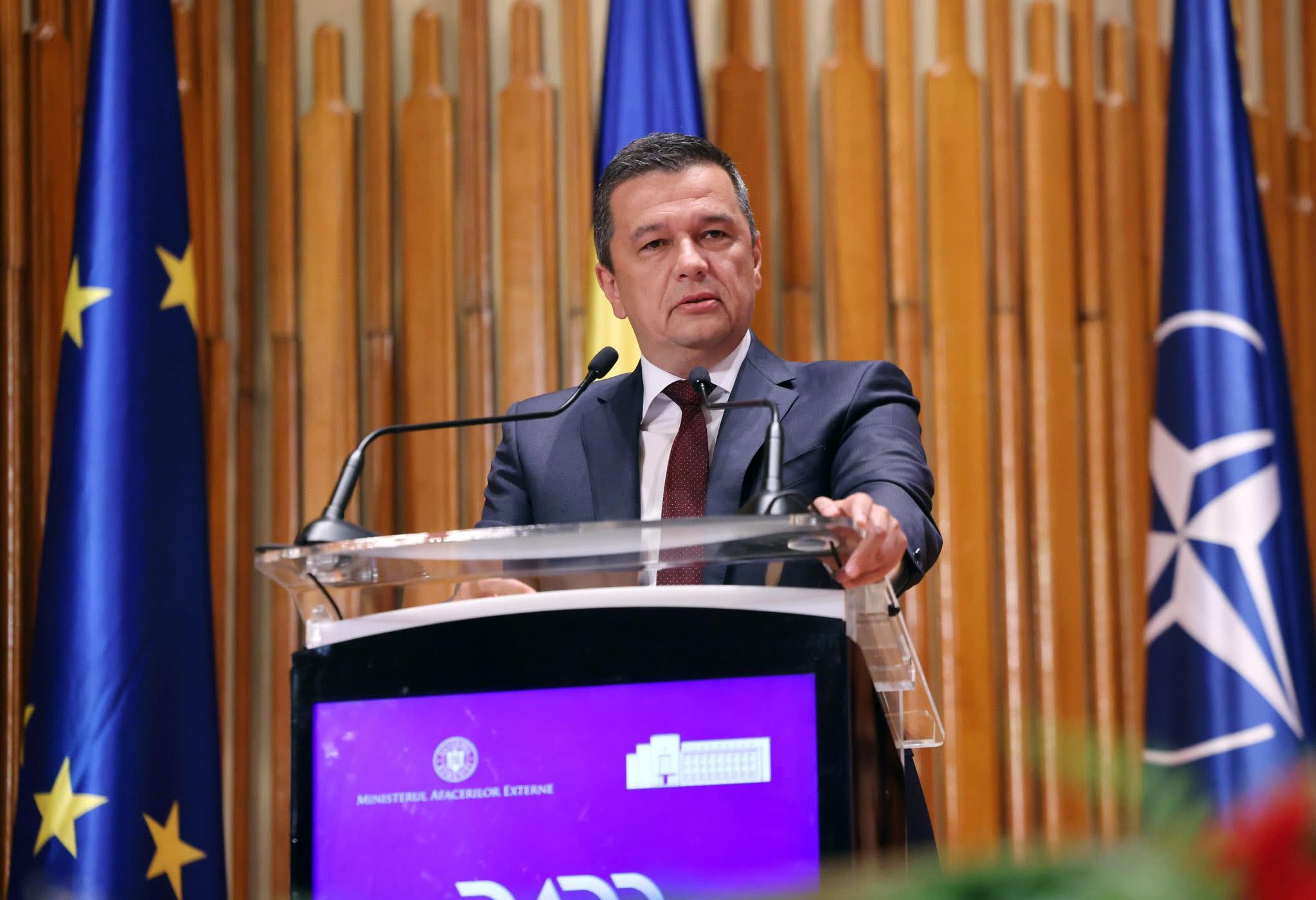 Sorin Grindeanu: „Nu am spus că nu îl mai vreau pe Bolojan. Vom face o consultare internă. Va exista buget votat în Parlament ori cu propunerile venite dinspre PSD, ori acel buget nu va fi votat”