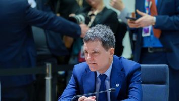 Nicușor Dan participă astăzi la reuniunea informală a Consiliului European din Belgia. António Costa i-a invitat pe liderii UE la discuții despre consolidarea pieței unice „într-un nou context geoeconomic”