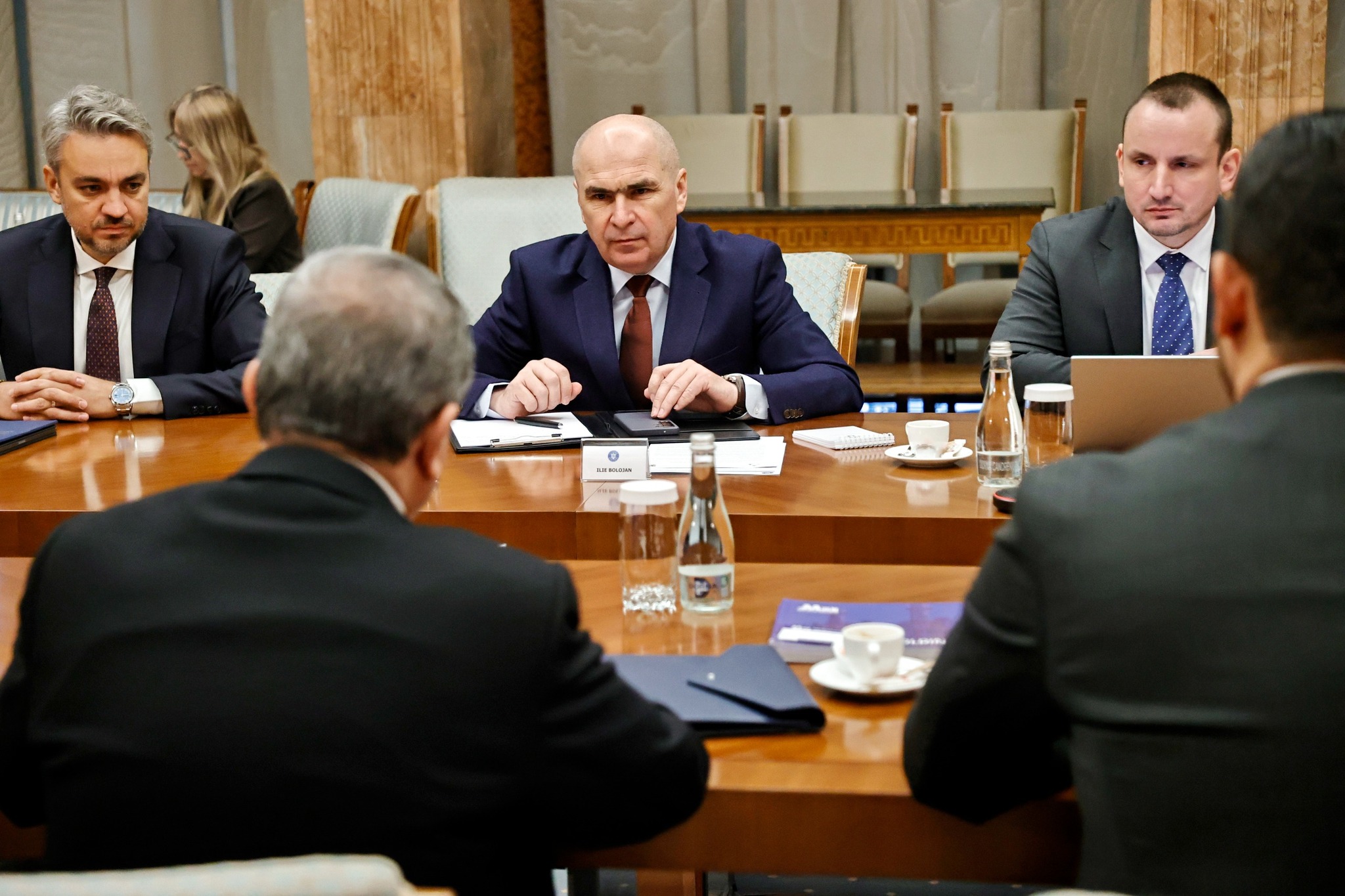 1.500 de primari au participat la Adunarea Generală a Asociației Comunelor din România. Bolojan: „Dacă nu rezolvăm, după alegeri vor fi comasări, fuziuni”