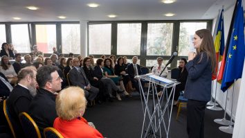 Oana Țoiu s-a întâlnit cu reprezentanți ai comunității românești din Bavaria. Ministrul de Externe anunță cursuri de limba română și reluarea lucrărilor Comisiei Mixte România–Bavaria