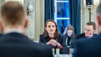 MAE anunță că nu sunt români răniți în Orientul Mijlociu și actualizează avertismentele de călătorie. Celula de Criză rămâne activă