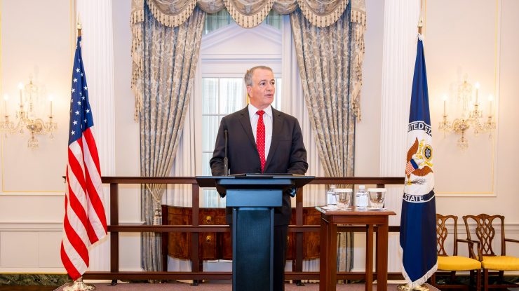 Darryl Nirenberg a depus jurământul ca ambasador al Statelor Unite în România. El își va prelua oficial funcția după prezentarea scrisorilor de acreditare Președintelui României