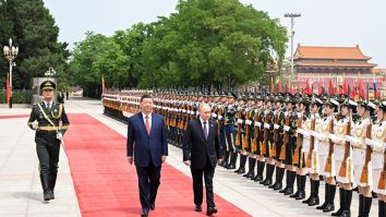 Kremlinul respinge acuzațiile SUA: „Nici Rusia, nici China nu au efectuat teste nucleare”. China acuză Statele Unite că urmăresc „dominația nucleară”