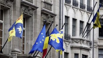 Bruxelles-ul are din nou un guvern regional după 600 de zile de blocaj politic. Haosul financiar al Capitalei Belgiei a ridicat îngrijorări privind datoria de 15 miliarde de euro