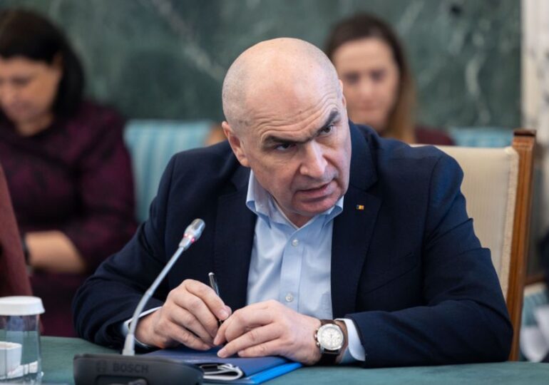 Premierul Bolojan îi amenință pe miniștrii și secretarii de stat cu „revocarea din funcție” dacă România pierde bani din PNRR