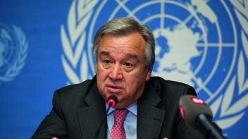 ONU avertizează că drepturile omului sunt „sub asediu global”. Antonio Guterres: „Statul de drept este înlocuit de legea forței”