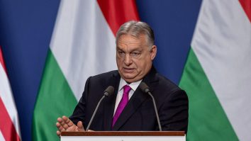 Viktor Orban a ordonat armatei să păzească instalațiile energetice ale Ungariei. Premierul ungar i-a trimis o scrisoare deschisă lui Zelenski: „Ucraina pune în pericol aprovizionarea cu energie”