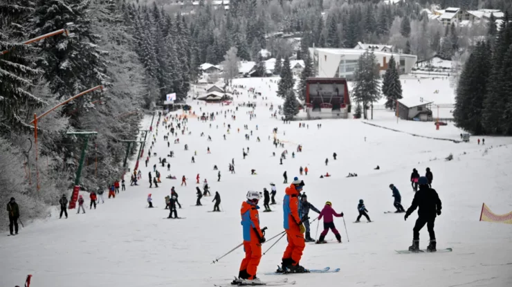 INS: Sosirile în structurile turistice din România au scăzut în 2025 cu 2,4%