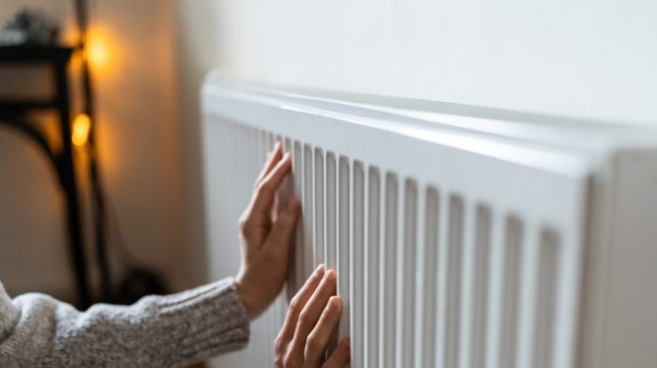 Primarul Sectorului 4, Daniel Băluță, propune ca bucureștenii fără apă caldă și căldură să nu mai plătească facturile