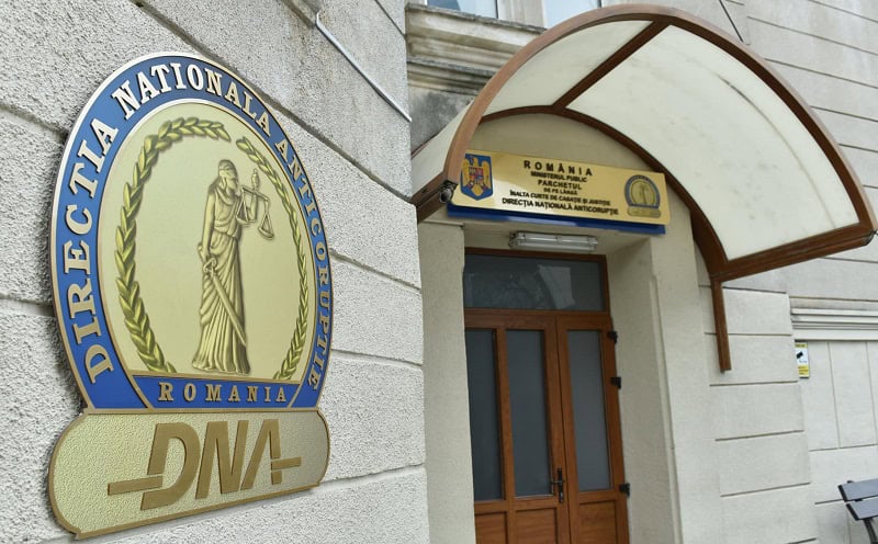 Ministerul Justiției a publicat lista „pretendenților” pentru funcțiile de conducere din marile Parchete. Toni Neacșu, fost judecător CSM: „Nicușor Dan s-a amestecat prea mult în Justiție”