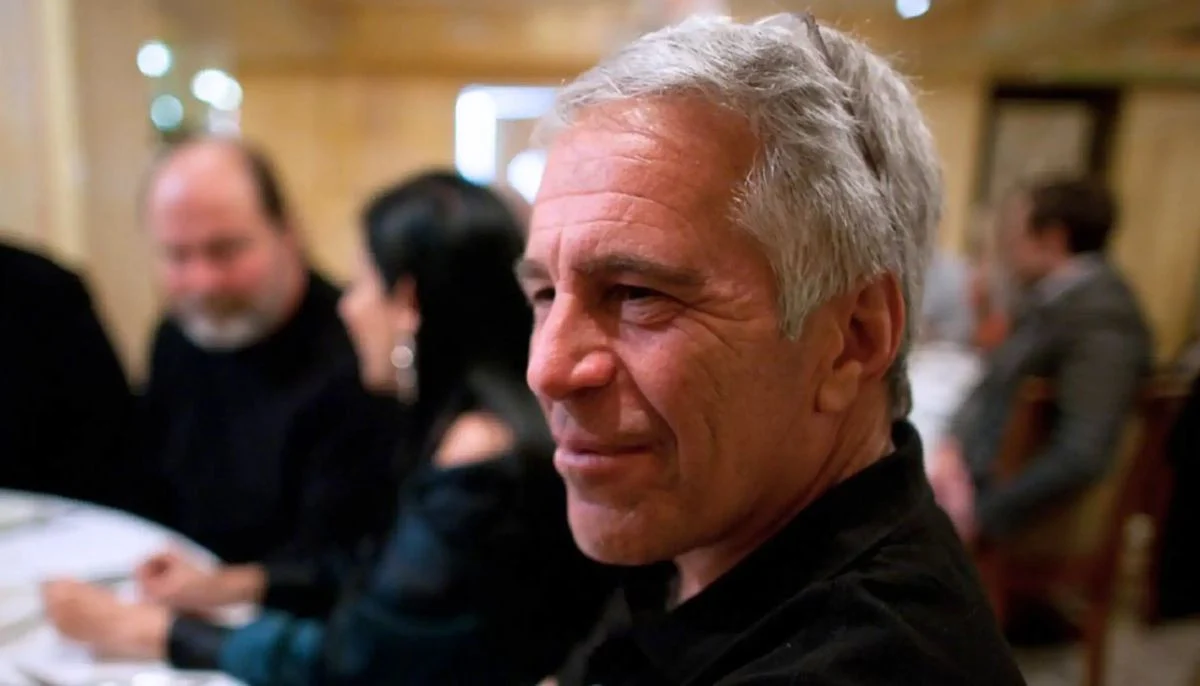 Moștenirea lui Jeffrey Epstein plătește 35 de milioane de dolari victimelor pentru a stinge acuzațiile