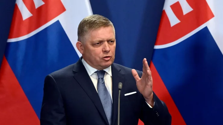 Opoziția din Slovacia îl acuză pe premierul Robert Fico de trădare după oprirea energiei către Ucraina