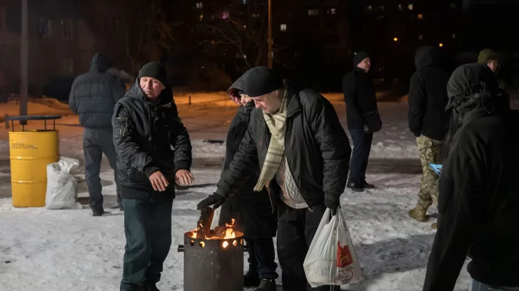 Ucraina a suferit „cele mai grave distrugeri” la infrastructura energetică din timpul războiului. Ministrul Șmîhal: „Acesta este o crimă de război comisă de Rusia”