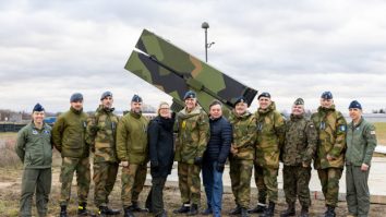 Şeful Armatei Norvegiei avertizează: Rusia ar putea invada ţara noastră pentru a-şi proteja echipamentele nucleare din nord, din Kola