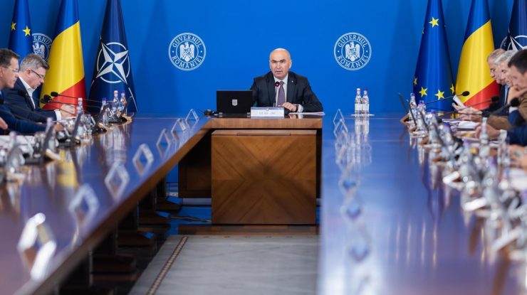 INS: Deficitul comercial al României s-a redus în 2025. Ce arată datele