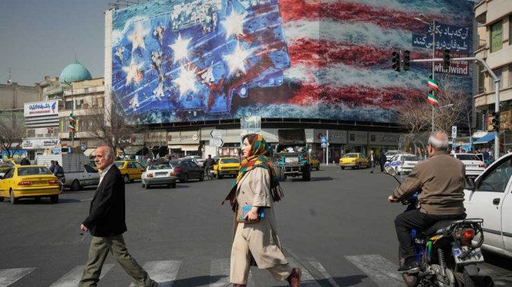 Iranul îi răspunde lui Trump: „Sunteți curioși să aflați de ce nu capitulăm? Pentru că suntem IRANIENI”. Studenții din Teheran continuă protestele în universități