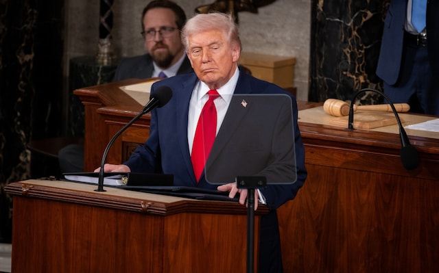 Trump a vorbit despre tensiunile cu Iranul, în discursul său din fața Congresului SUA: „Nu voi permite niciodată să dețină o armă nucleară. Iranul are acum arme care pot lovi Europa și dezvoltă arme care pot lovi America”