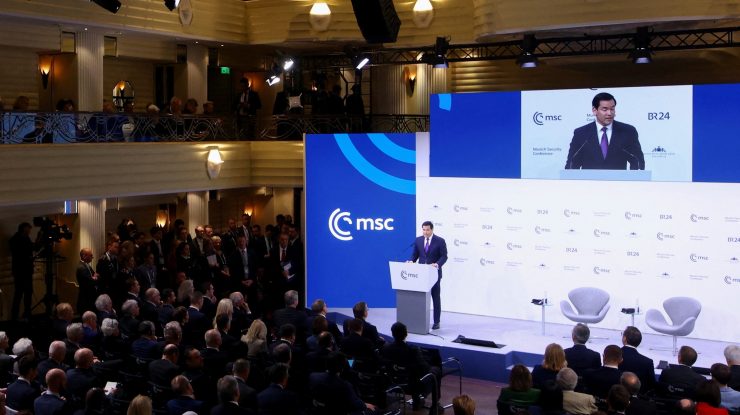 România, de o „irelevanță dureroasă” la Conferința de Securitate de la München. Dan Andronic: „În timp ce lumea se reconfigurează violent, Nicușor Dan a strălucit prin absență. I-a trimis pe olăcarii impostori de la USR”