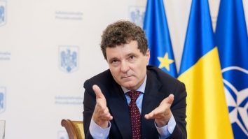 Nicușor Dan, în scandal cu AEP. De ce s-a creat toată această isterie, chiar când a promulgat Legea Pensiilor Magistraților? Alex Anghel: „Jocurile sunt pe mai multe planuri”