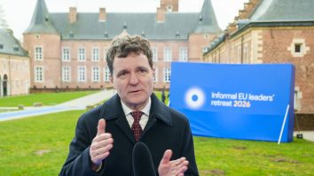 Nicușor Dan a participat la reuniunea informală a Consiliului European, în Belgia. Alex Anghel: „Ar cam fi cazul să răspundă și invitației lui Trump în Consiliul pentru Pace. Președintele nu a decis încă dacă merge în SUA pe 19 februarie”