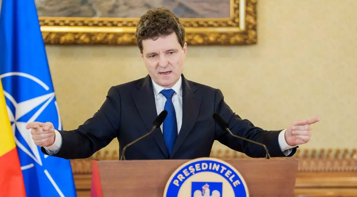 Nicușor Dan va zbura în SUA cu un avion privat deținut de un român. Președintele României participă pe 19 februarie la prima reuniune a Consiliului pentru Pace, condus de Donald Trump