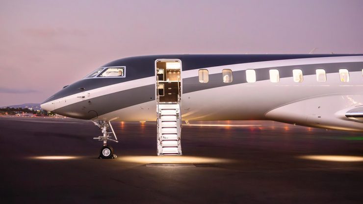 Uniunea Europeană alocă 16 milioane de euro pentru avioanele private ale oficialilor de top