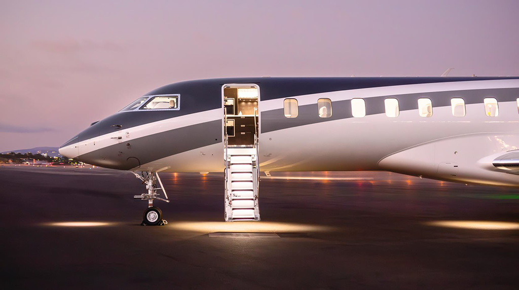 Uniunea Europeană alocă 16 milioane de euro pentru avioanele private ale oficialilor de top