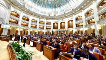 Senatul României dezbate luni cele trei moțiuni depuse de Opoziție cu privire la Acordul UE-Mercosur, Apărare și Educație