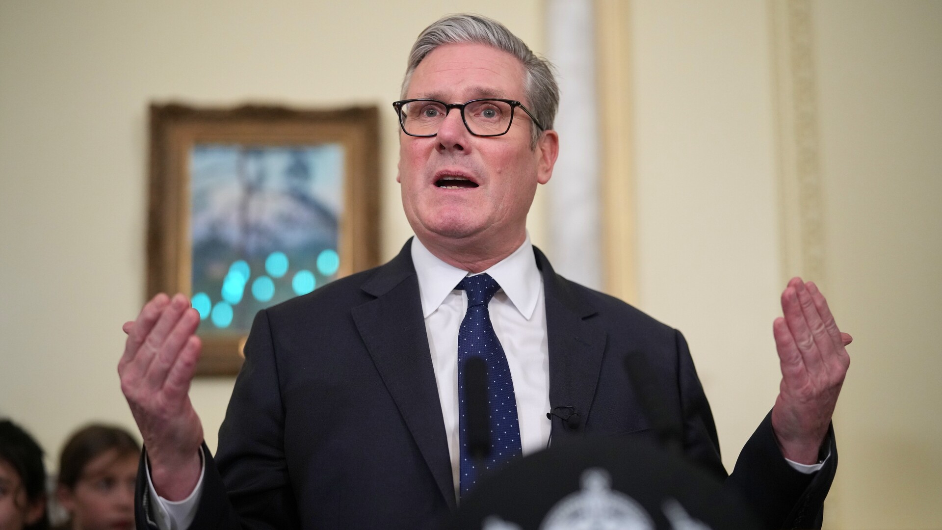 Keir Starmer riscă să piardă mandatul de Premier al Marii Britanii. Criza a izbucnit din cauza Dosarelor Epstein