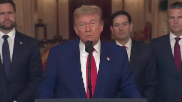 Donald Trump a impus sacțiuni de 25% împotriva Iranului, imediat ce Teheran a lăudat negocierile de la Oman. Andreea Soare, editor la Monitorul Apărării și Securității: „Iranienii nu vor putea respecta niciodată cerințele lor”