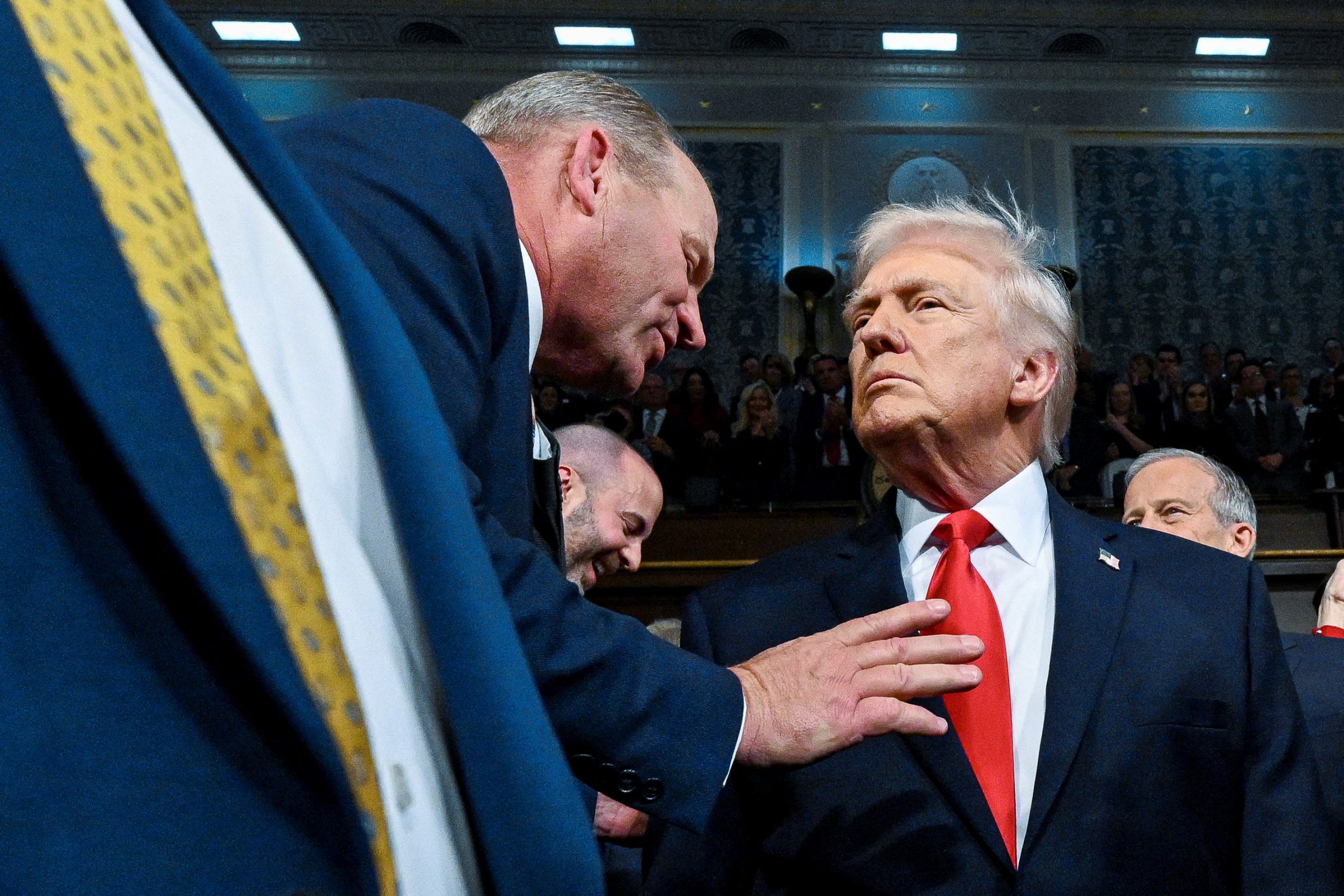 Donald Trump obligă „companiile tech să își asigure propriile nevoi de energie” pentru a alimenta AI