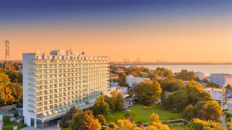 Paștele devine prilej de minivacanță. Ana Hotels propune experiențe la mare și la munte pentru sezonul de sărbători