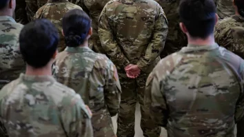 4JSUX3X AFP 20260213 2261491516 v3 HighRes PresidentTrumpAndFirstLadyMelaniaTrumpVisitF jpg