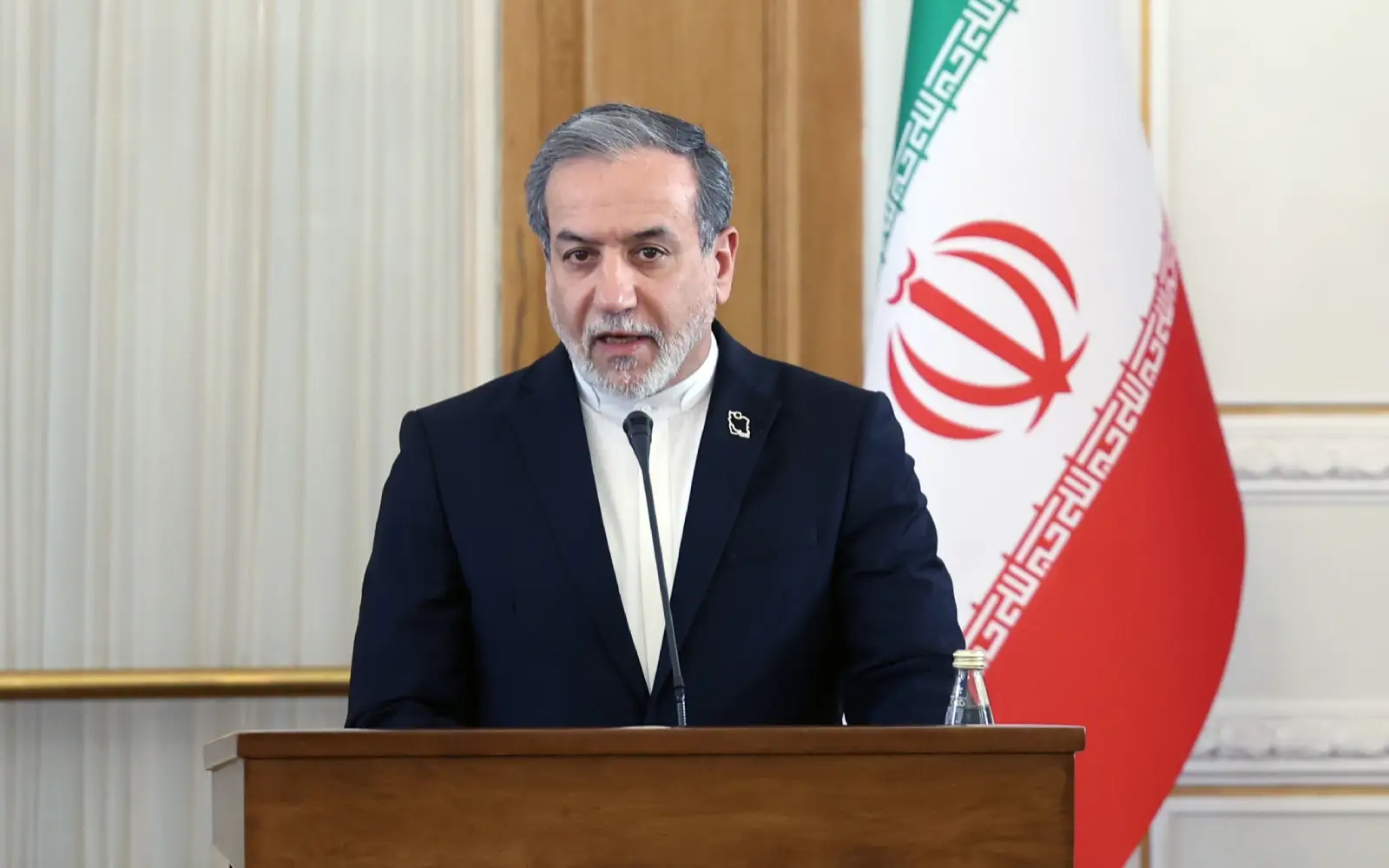 Rusia și China ajută Iranul „inclusiv militar” în războiul cu SUA și Israel, spune Abbas Araghchi, Ministrul iranian de Externe