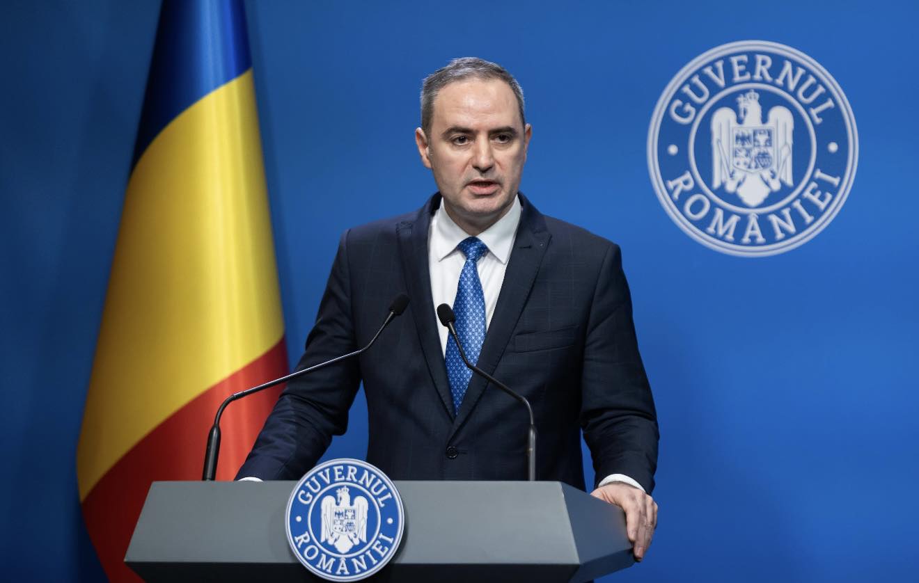 Ministrul Finanțelor a prezentat proiectul de Buget pentru 2026 în ședința Coaliției: „Ne propunem reducerea deficitului spre 6% din PIB, într-un context în care presiunile rămân ridicate”