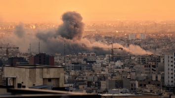 A 14-a zi de conflict în Orientul Mijlociu: Israelul lansează noi atacuri asupra Iranului. În Irak, un avion militar american de realimentare s-a prăbușit. A murit primul soldat francez