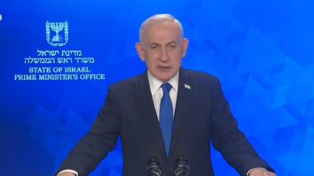 Netanyahu se adresează națiunii în a opta zi a războiului SUA-Israel împotriva Iranului: „Continuăm cu toată forța, vom lovi fără milă Regimul iranian. Așa cum v-am promis la două zile după 7 octombrie, schimbăm fața Orientului Mijlociu. Vrem să eliberăm Iranul de sub jugul tiraniei și să trăim cu el în pace”