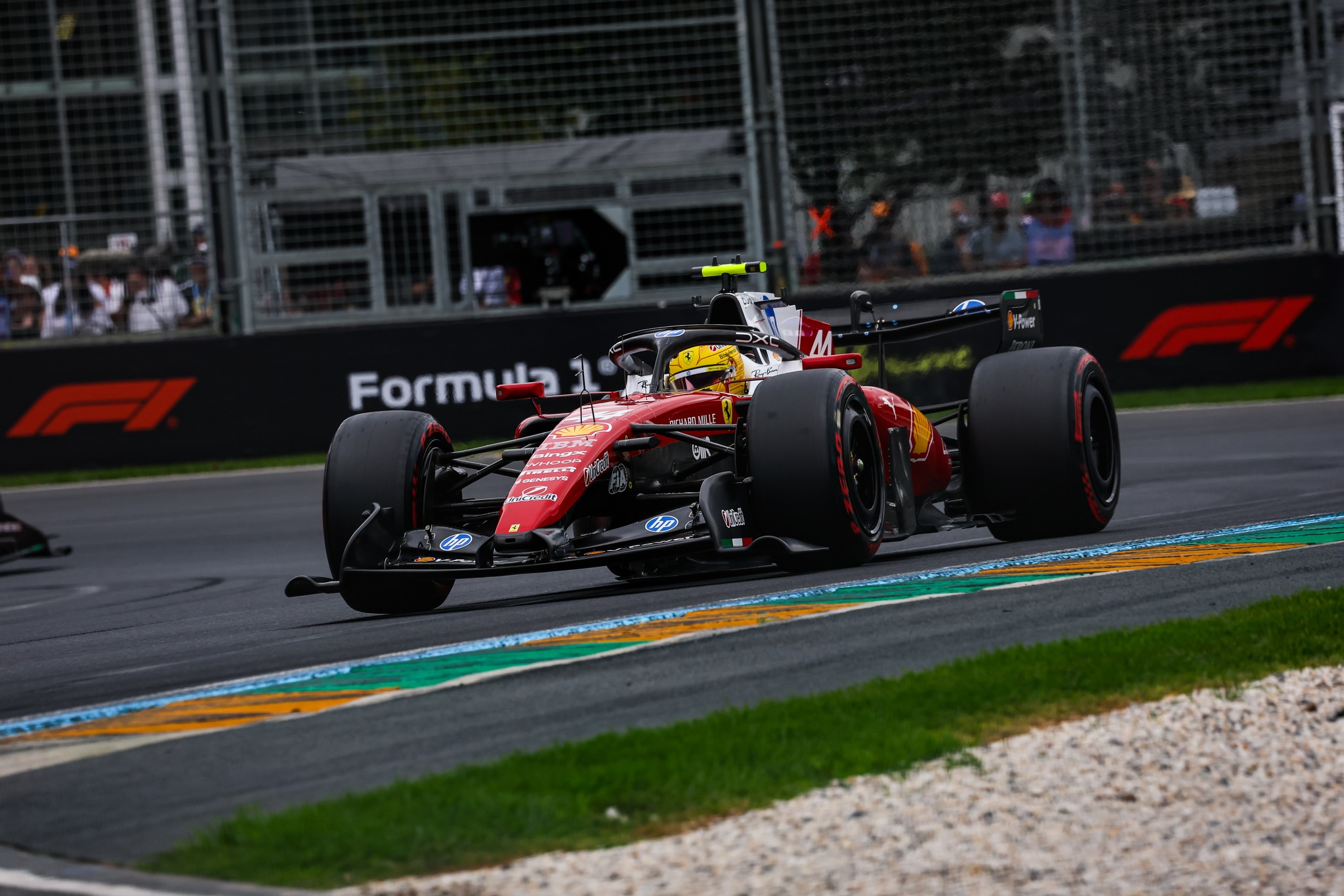 Formula 1 anulează oficial cursele din Bahrain și Arabia Saudită din cauza conflictului din Orientul Mijlociu