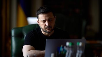 Negocierile dintre Ucraina și SUA nu s-au încheiat cu vreo concluzie. Reprezentanții delegațiilor anunță „progrese”, dar nu le specifică. De ce se tem europenii că războiul din Iran afectează și perspectiva păcii din Ucraina?