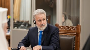 Silviu Predoiu critică „explicațiile” lui Marius Lazurca, consilierul lui Nicușor Dan, privind utilizarea Bazei de la Kogălniceanu de către SUA: „Își alege cu grijă cuvintele, încât să ascundă responsabilitatea”
