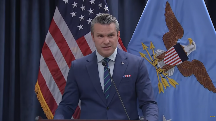 Pete Hegseth anunță că Statele Unite își intensifică ofensiva în Iran: „Iranul speră că nu putem susține această operațiune, dar e un calcul foarte greșit”. Comandamentul Central al Statelor Unite afirmă că, în 72 de ore, aproape 200 de ținte au fost lovite și peste 30 de nave iraniene au fost distruse